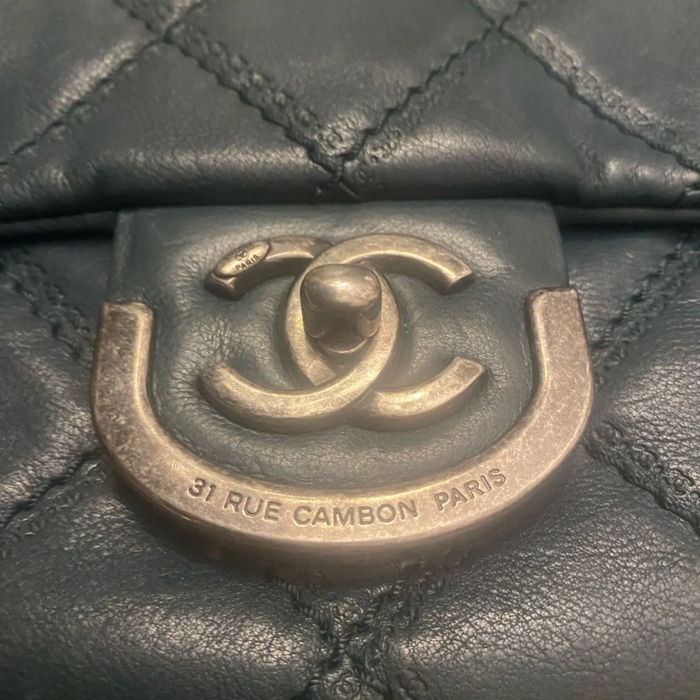 CHANEL Dark Green Quilted Shoulder Bag